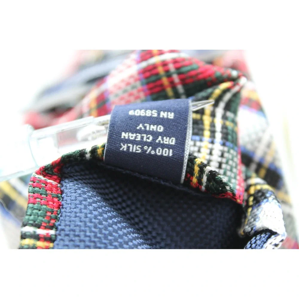 Roundtree & Yorke Mens Red Green Plaid Silk Tie F65TR340 USA Made NWT